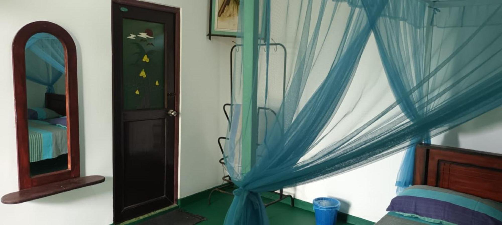 Lagoon Inn Hambantota Luaran gambar