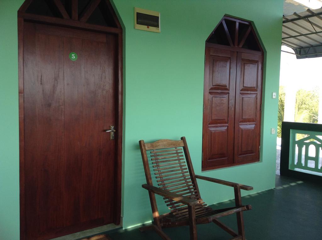 Lagoon Inn Hambantota Luaran gambar