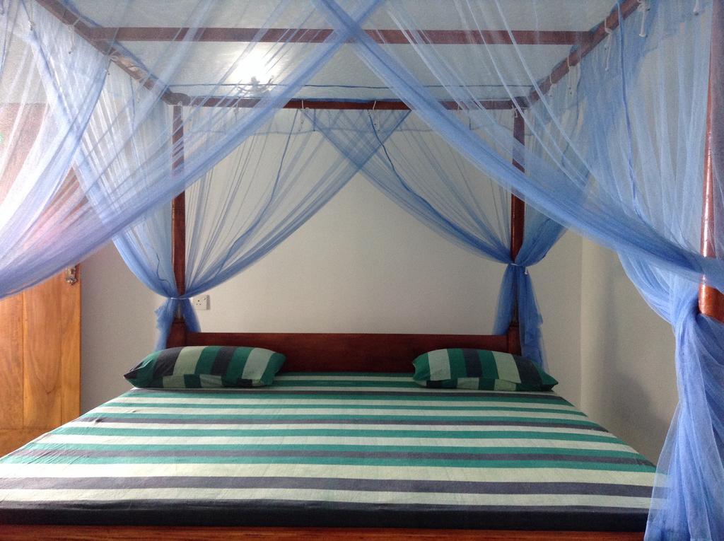 Lagoon Inn Hambantota Luaran gambar