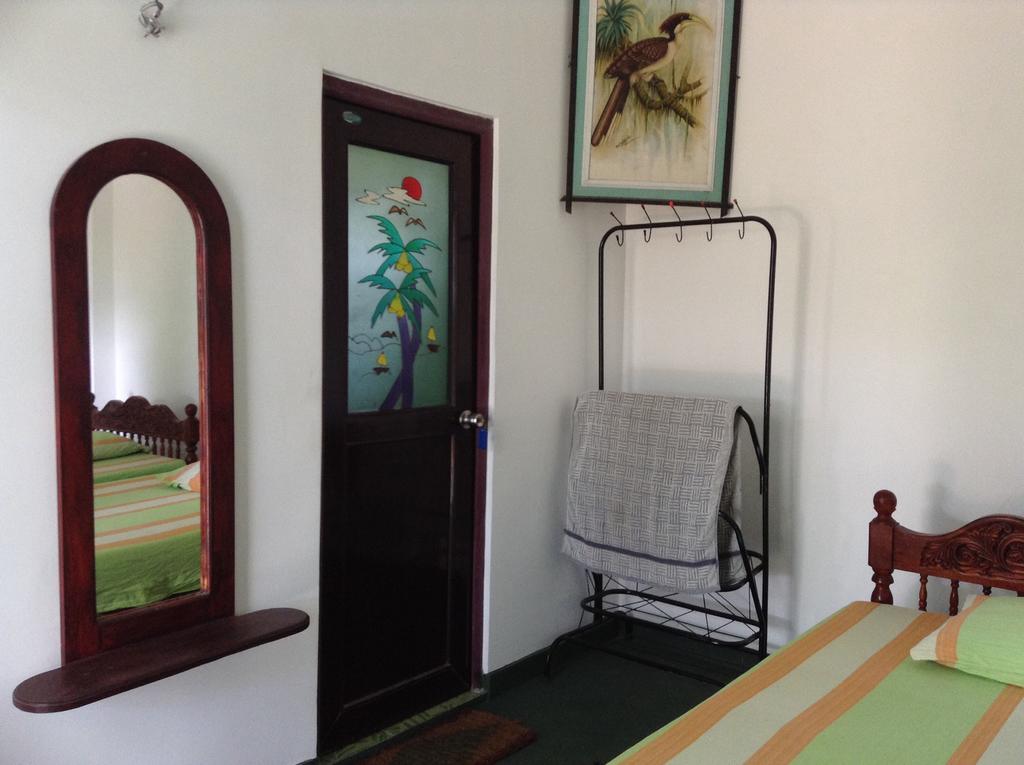Lagoon Inn Hambantota Luaran gambar